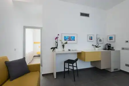 Nautilus B&B Suite Design - 31