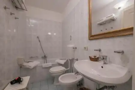 B&B Home in - 32