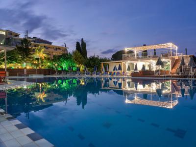 Koukounaria & Suites - 25