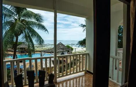 Reef & Beach Resort - Spa Jambiani - 91