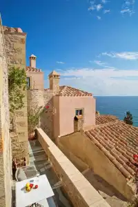 Moni Emvasis Luxury Suites - 43