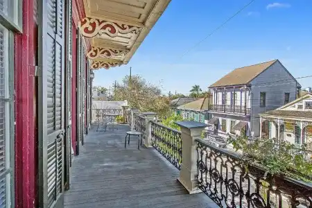 The Mansion on Royal - 104