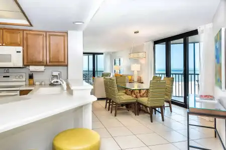 Pointe Estero Beach Resort - 4