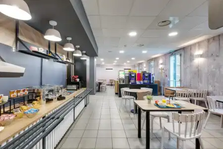 B&B Lille Centre Grand Palais - 19