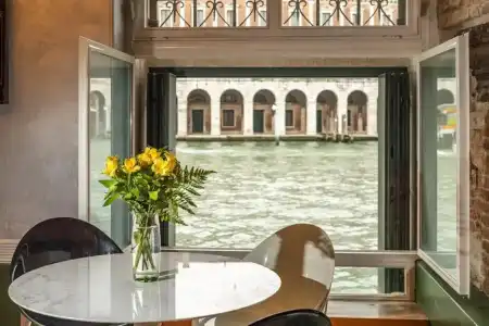 Locanda Leon Bianco on the Grand Canal - 99