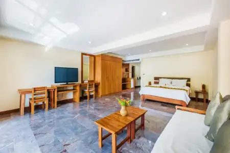 Ocean Pie Phuket - 2