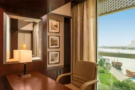 Sheraton Dubai Creek & Towers - 20
