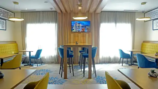 Hampton by Hilton Dubai Al Barsha - 15