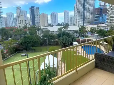 Contessa Holiday Apartments - 102