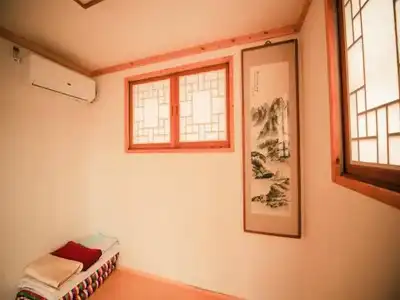Bukchonmaru Hanok Guesthouse - 35