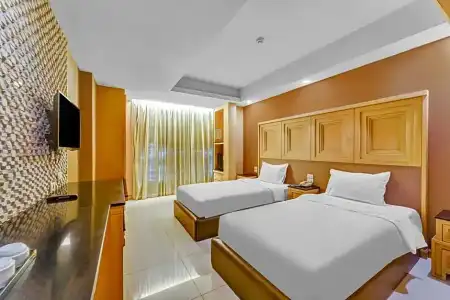 UPARs Sukhumvit 11 Nana - 97