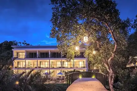 Moonlight Bay Resort - 34