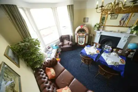 Marine View - 10