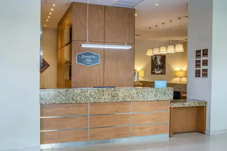 Hampton Inn by Hilton Guadalajara/Expo - 33