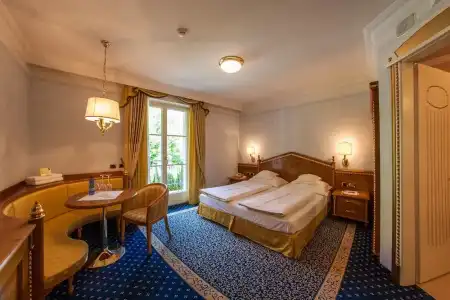 CityGoldener Adler B&B - 48