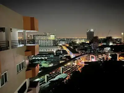 Mall Suites - 361