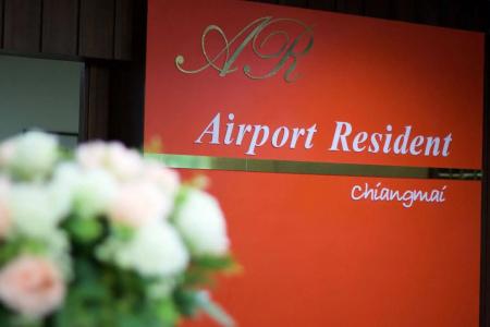 Airport Resident - 23