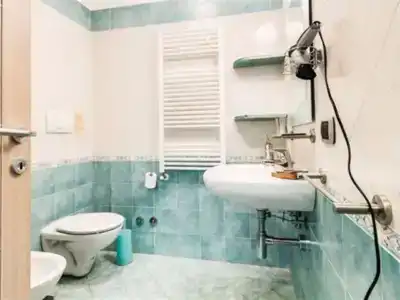 Aurelia Garden Gold Bed & Breakfast - 8