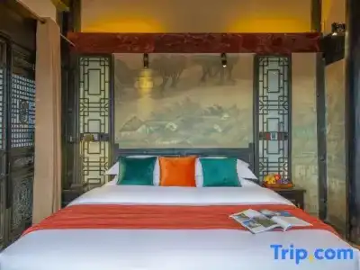 Lijiang Ten Courtyard Inn - 23