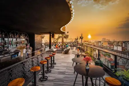 Solaria - 26