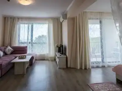 White Rock Castle Suite & SPA - 88
