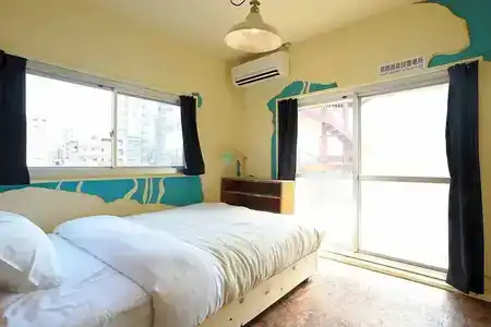 Guest House MAYA - Hostel - 35