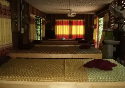 Khao Sok Island Resort and Spa - 9