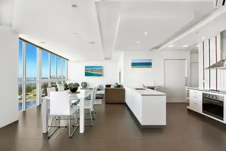 Crystal Bay on the Broadwater - 448