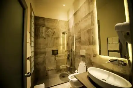 The Roman Empire Guesthouse - 138