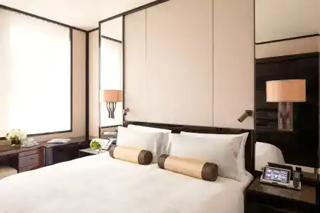 The Peninsula - 33