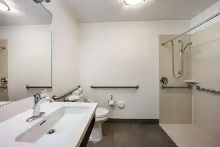 Sonesta Simply Suites Jersey City - 43