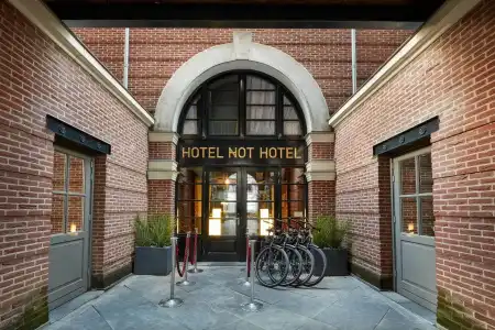 Not Rotterdam - 0