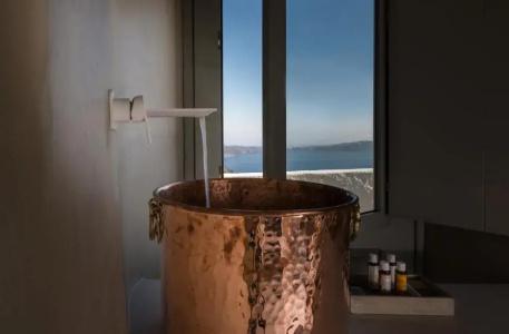 Mythical Blue Luxury Suites - 108