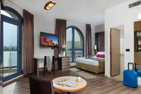Leonardo Jerusalem - 70