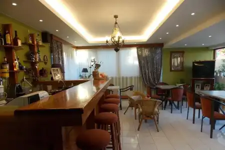 John & Mary's Studios - 19