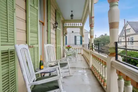 Maison Perrier Bed & Breakfast - 36