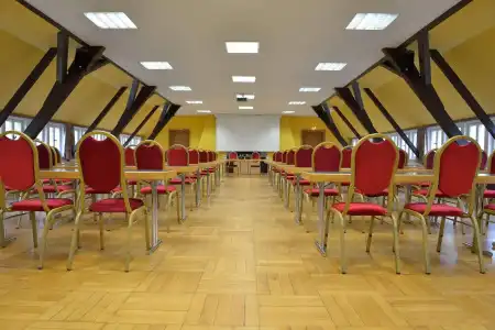 Land- und GolfAlte Fliegerschule - 12