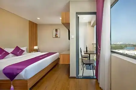 Lavender Riverside - 89