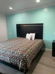 Budget Motel - 28