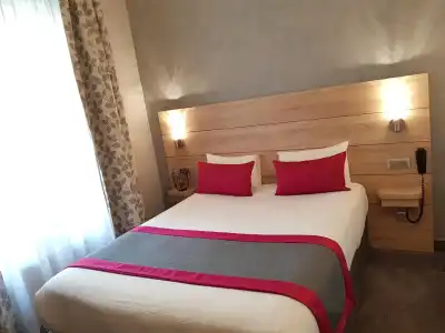 Champerret Elysees - 19