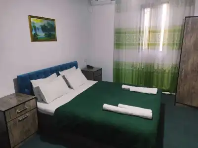 Green House - 111