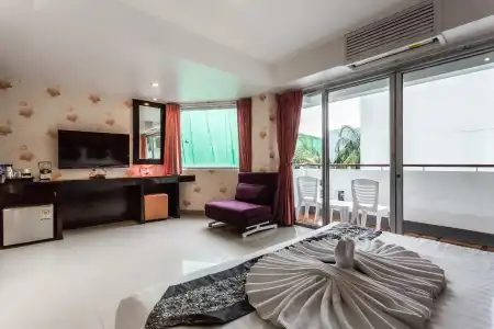7Q Patong Beach - 59
