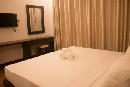 The Suite 262 - 53