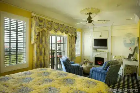 Harborside at Charleston Harbor Resort and Marina - 3