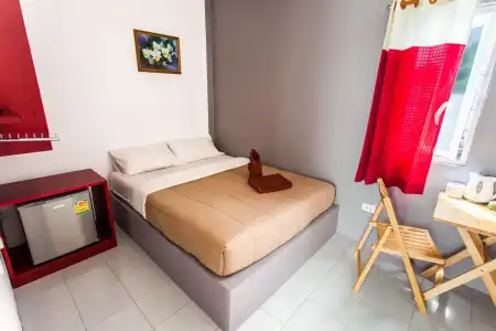 Hugs Guesthouse - 26