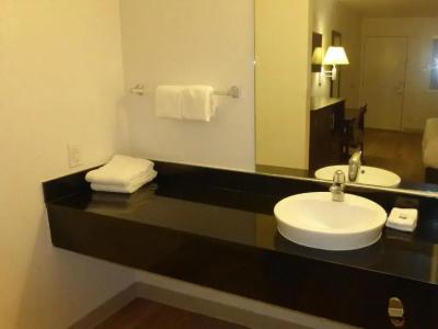 Red Roof Inn Houston – Jersey Village - 19