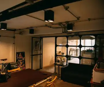 Box Hostel N Cafe - 22