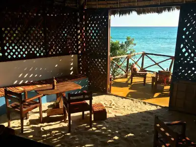 Sazani Beach Lodge and Tidal Lounge - 7