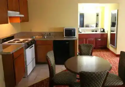 Baymont by Wyndham Sevierville Pigeon Forge - 32