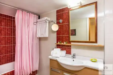 Pilot's Villas Luxury Suites - 92